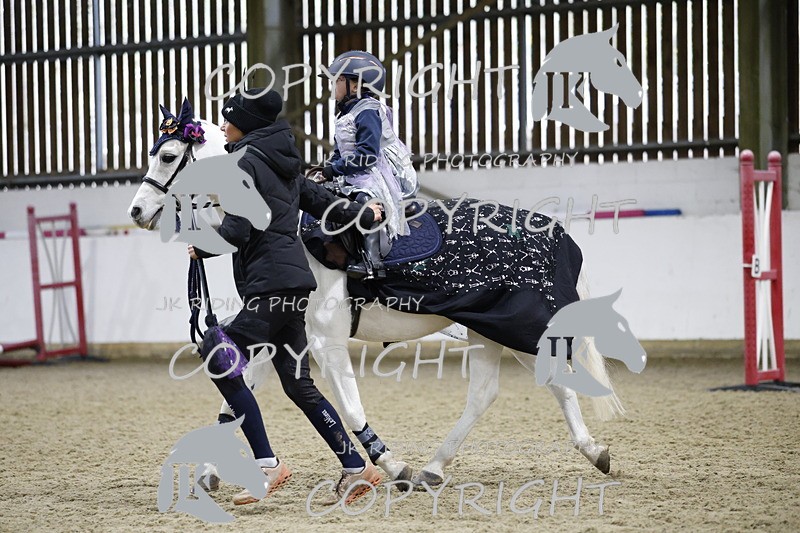 _T0A0667 - Class 1 Cross poles