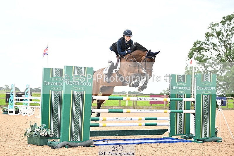 240726A-132410-01407 - Cls 3 Snr Foxhunter