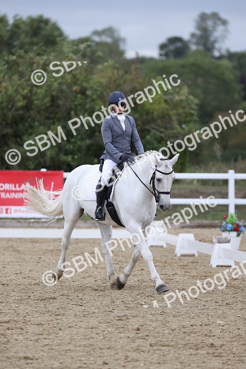 SBM_004279 - Class 9 - Novice 3 Champs