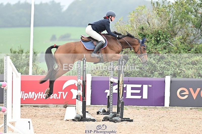 250917-131606-00628 - Cls 4 Newcomers and 1.10m Open