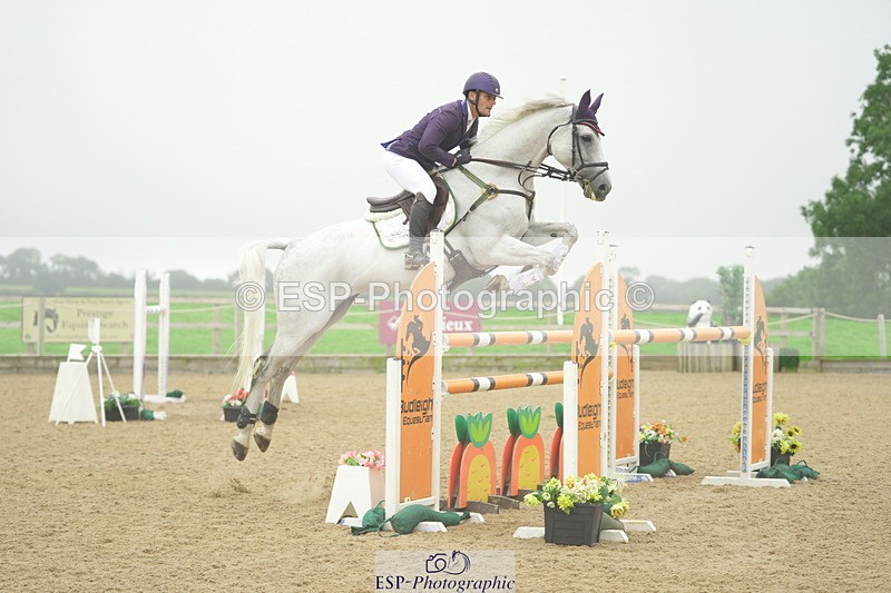 230730A-094958-08061 - Cls 25 National 1.30m