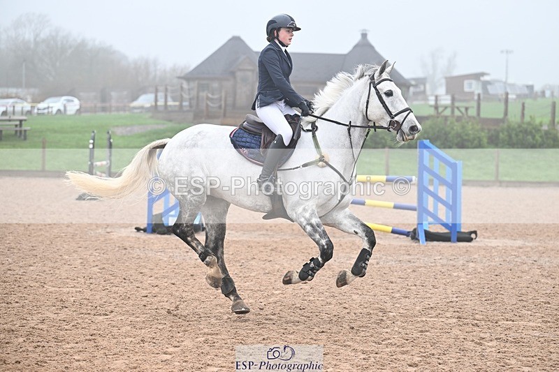 251115-124628-00737 - Cls 28+29 Club and Schools 1m