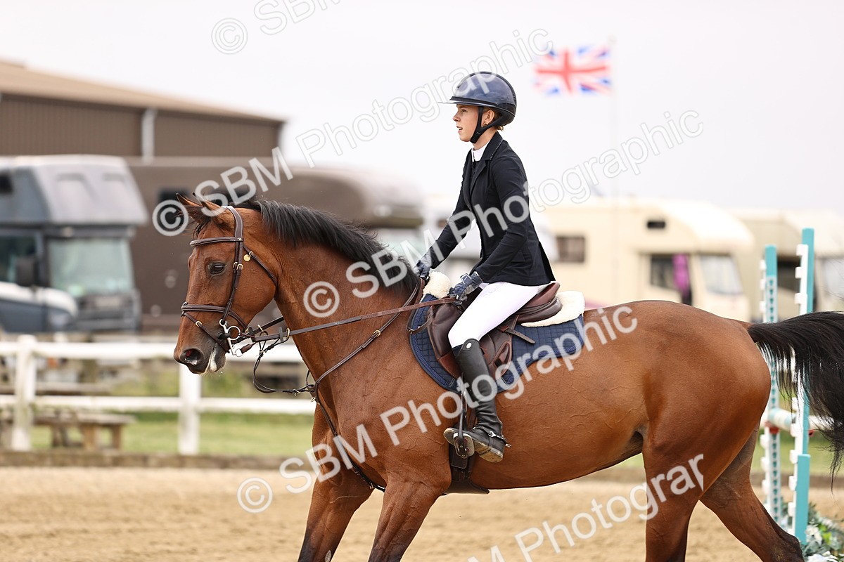 SBM_003140 - Class 21 - Senior Newcomers - 1.10m