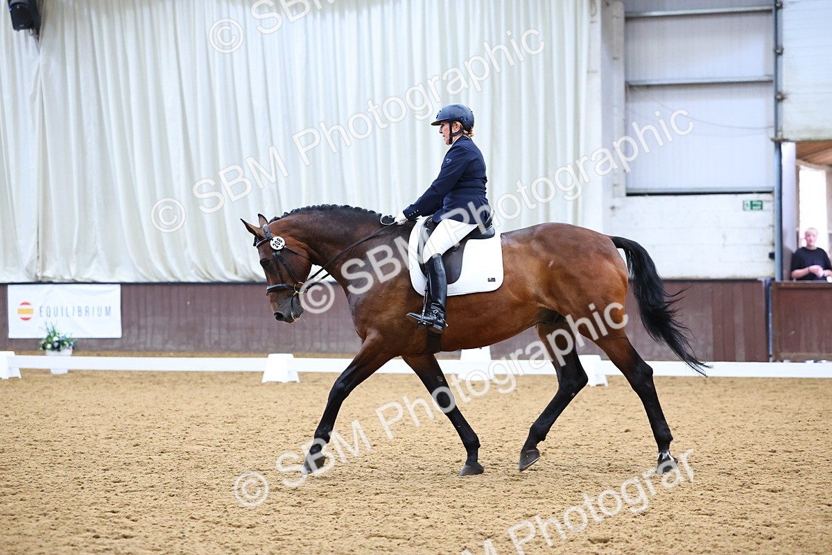 SBM_006472 - Class 5 - novice 6 - 12.04-13.07