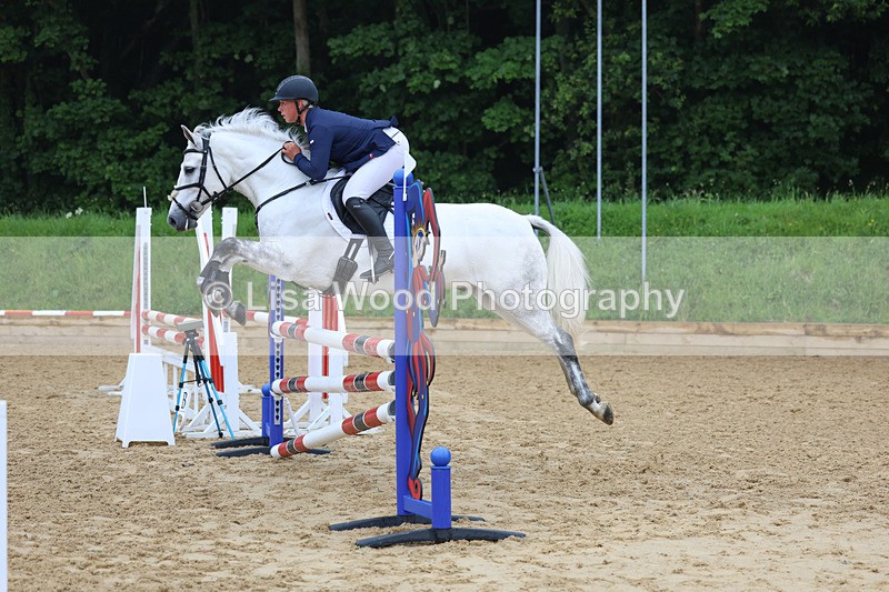 3E7A5323 - Class 4: Senior British Novice/90cm open