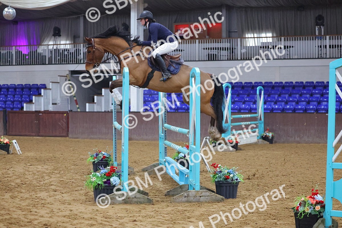 SBM_008925 - Class 22  - Senior Newcomers/ 1.10m Open - First Round (1.10m)
