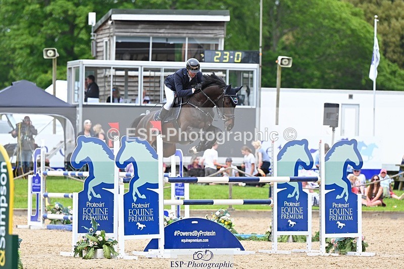 240525-145314-15905 - 514-CROSSBORDER_RADAR_LOVE-Raf_Kooremans