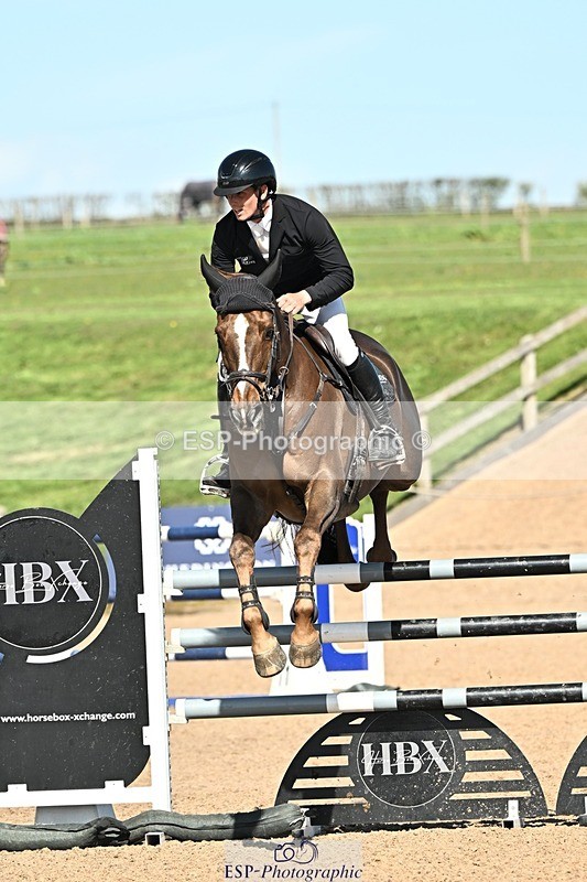 250416-153314-01788 - Cls 6 Foxhunter and 1.20m