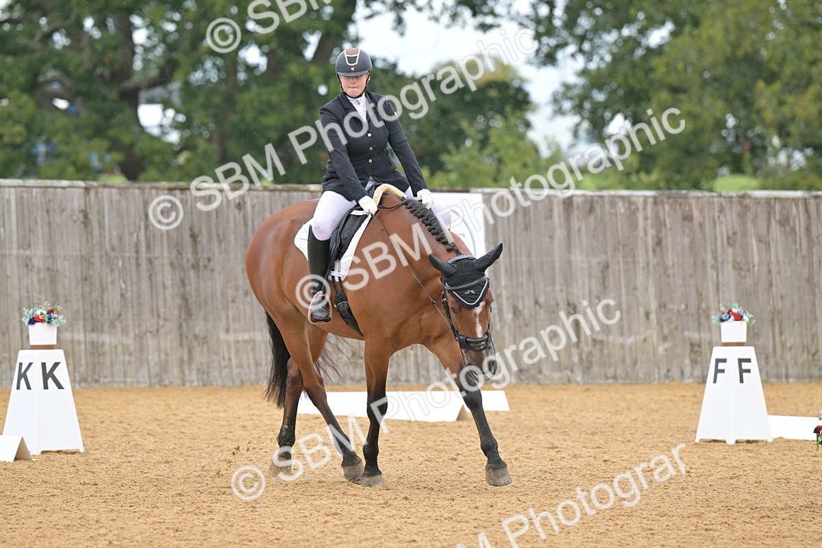 SBM_03869 - D2 - Small Tour Championship Intro 2