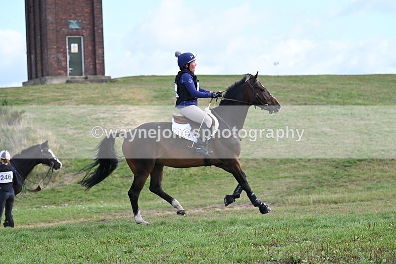 WJ7_0573 - Time 11:36 to 12:00