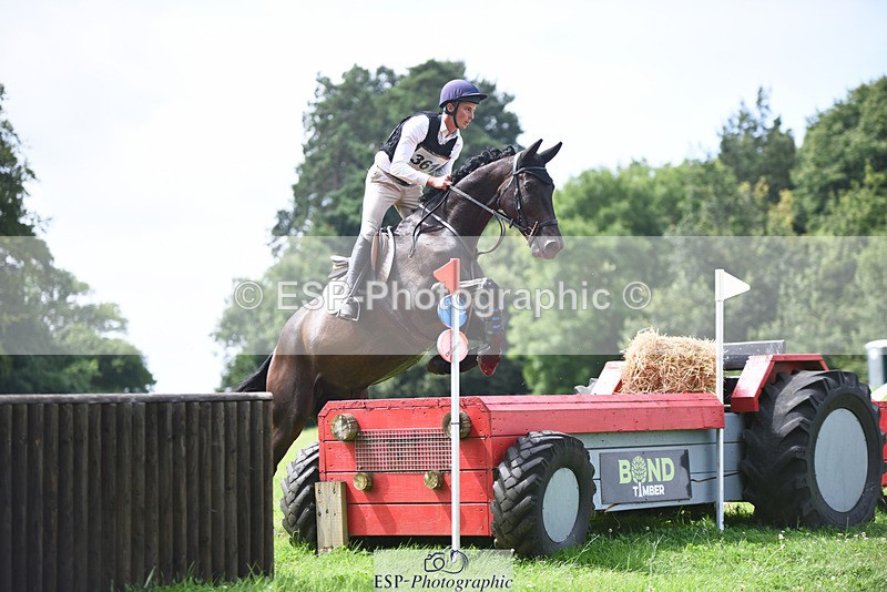 240804-120320-12614 - 361-Thomas_Hawke-ISLE_ABBOT