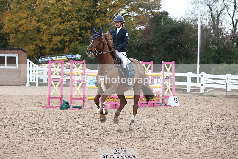 231112A-145900-05090 - Cls 21 Foxhunter & 1.20m Open