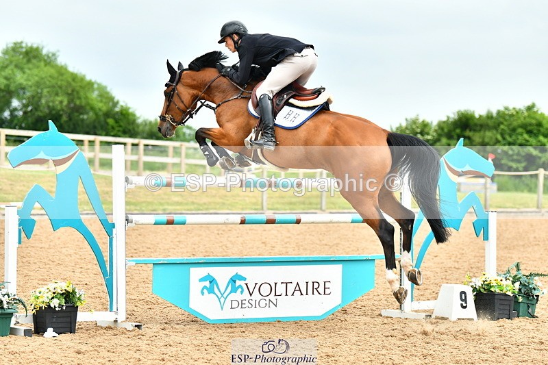 230611A-152656-06431 - Cls 28 Chard Grand Prix