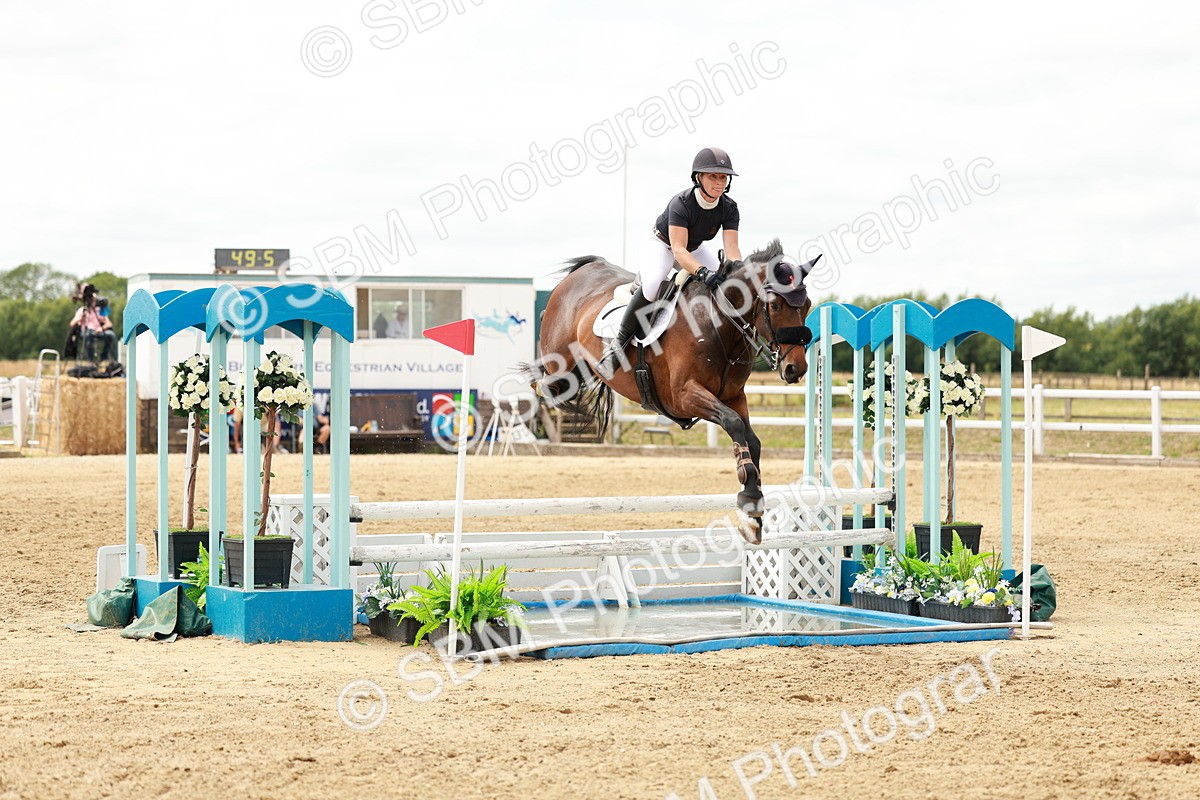 SBM_018951 - Class 21 - Senior Newcomers Championship 2d Rd