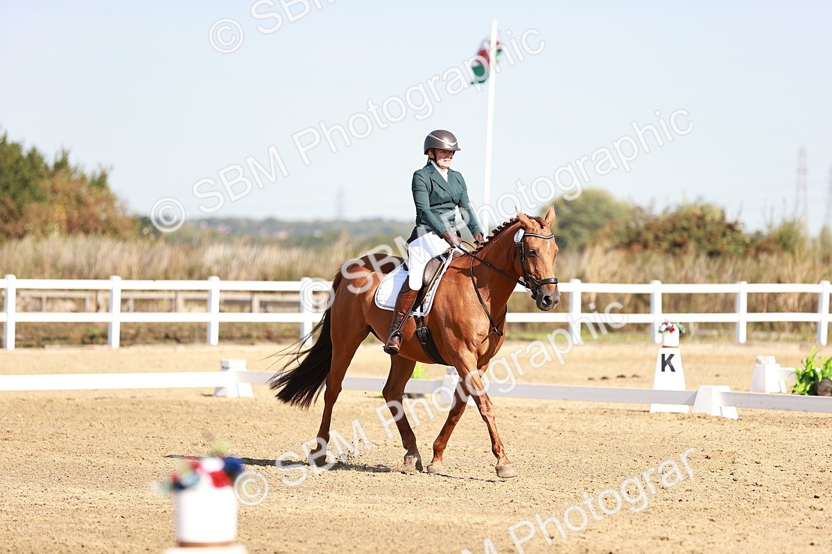 SBM_004367 - Class 12 - Novice 5 - 9.07-10.10