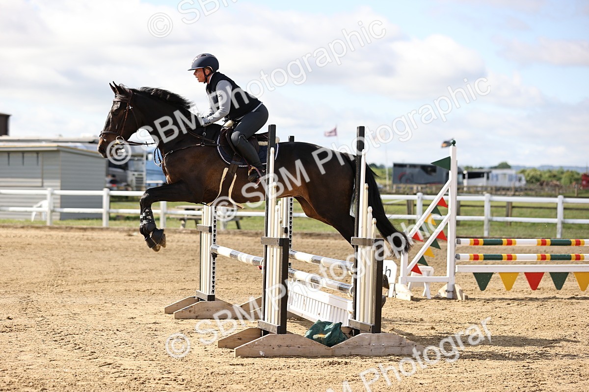 SBM_001785 - Class 8 - Clear Round