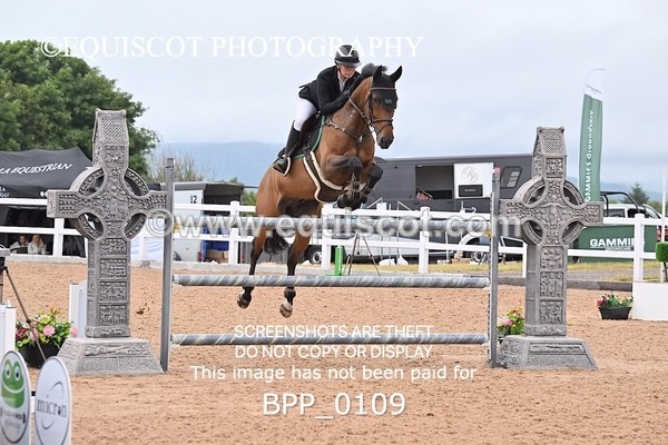 BPP_0109 - CLASS 25 SUN HOYS Redpost Equestrian Senior Foxhunter Second Round