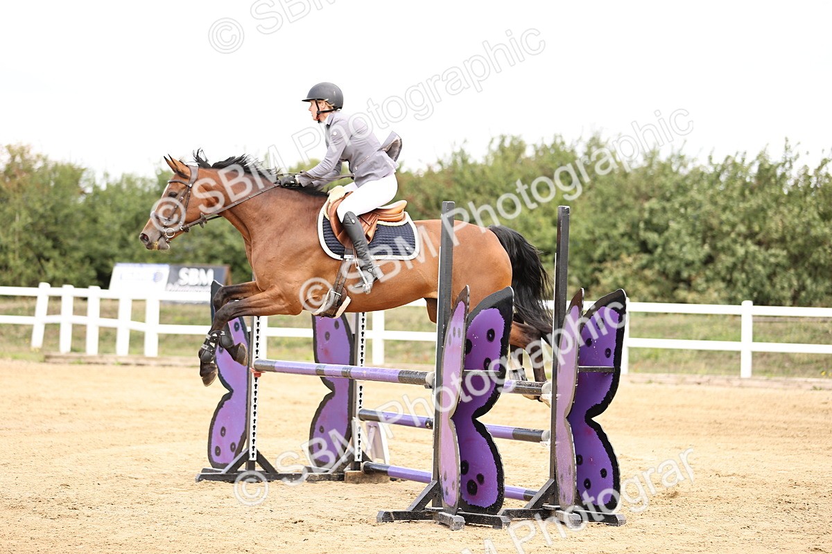SBM_004202 - Class 3 -  Senior British Novice - 90m Open
