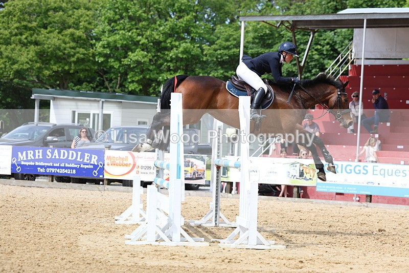 3E7A7352 - Class 7: Senior Newcomers/1.10m open