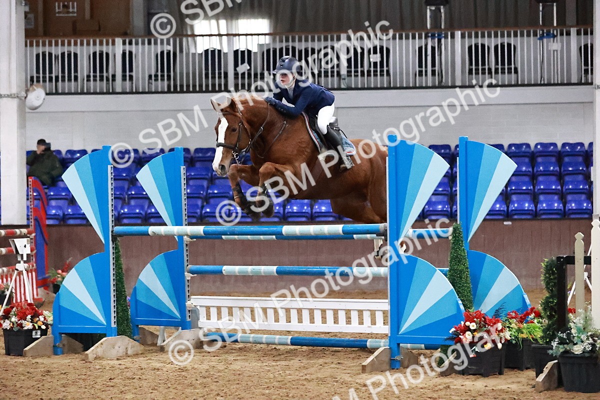 SBM_001672 - Class 5 - Senior Foxhunter 1.20m