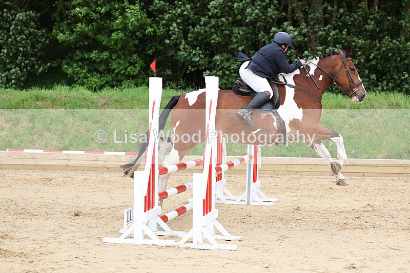 3E7A5137 - Class 9: 80cm Senior