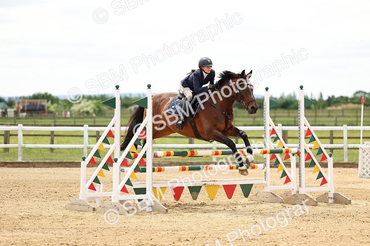 SBM_005485 - Class 17 - Senior Discovery - 1.00m