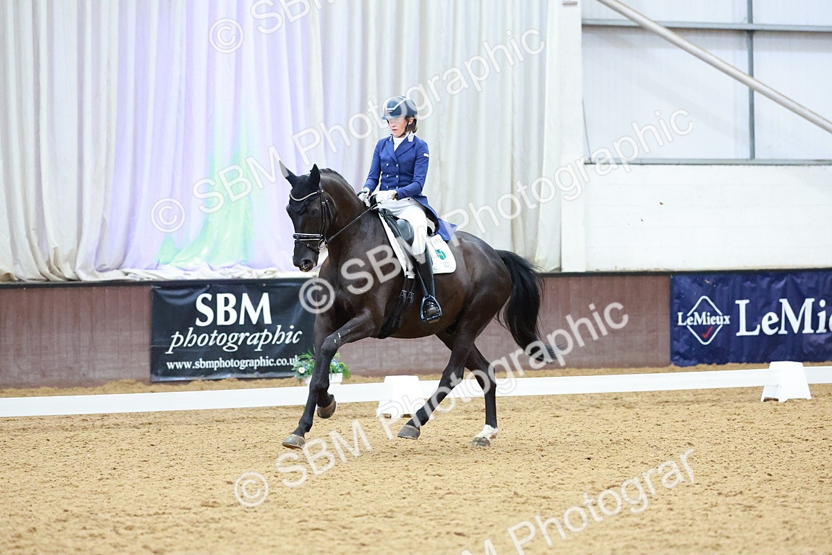 SBM_007883 - Class 9 - FEI INT II - 16.54.17.57