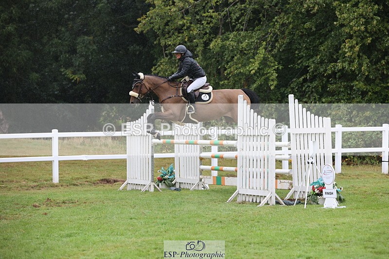 250830A-140713-06885 - Cls 16 Snr Newcomers and 1.10m Open