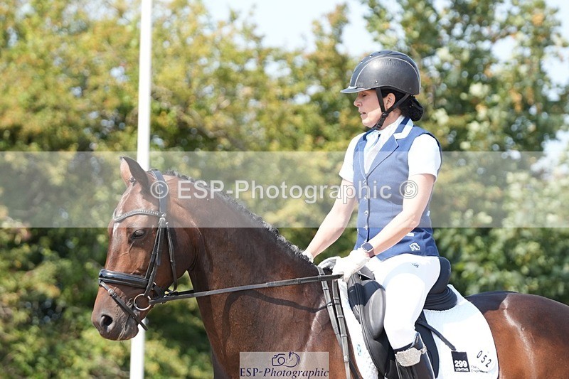 250817-130021-09547 - 052-Marcela.PomphreyLinkeltje.DE.J