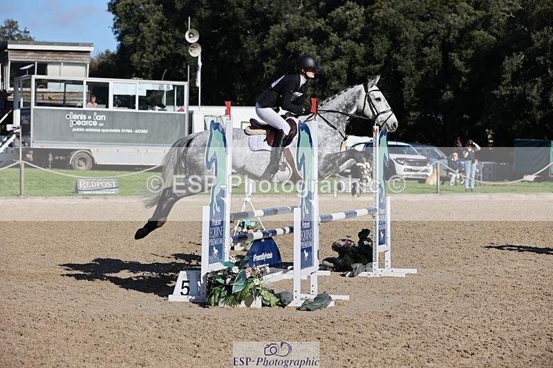 241027-113657-16882 - 306-Alice.Sandiford-THE.GREY.DANCER