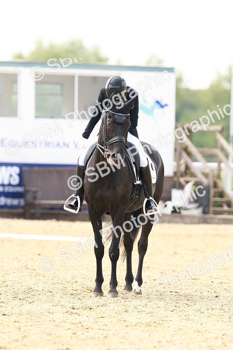 0B8A7039 - Class 12 - Medium 4