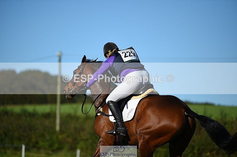 231022-110158-25724 - 229-HARTHILL.SAMBA-Charlotte.Rowe-XC