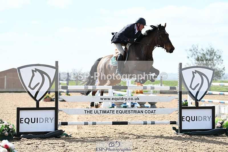 250328-125543-01089 - Cls 3 Snr Foxhunter