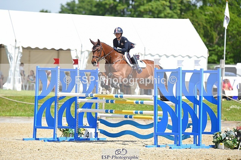 230528-114942-15395 - 322-CHANSON_DU_VILLAGE-Phoebe_Locke-SUNTrotUp+SJ