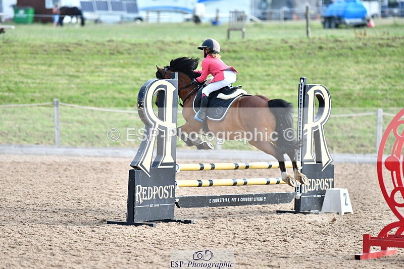 230624A-090121-00004 - Cls 36 Stepping Stones 128 & 138cm