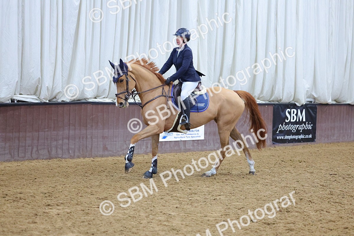 1I0A4949 - Class 9 - Senior Newcomers/ 1.10m Open