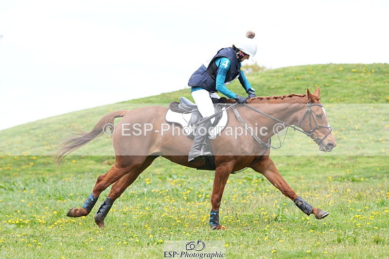 250419-143845-12290 - 713-Helen.Banbury-RED.OCTOBER