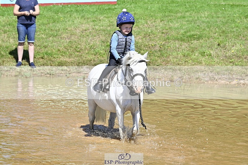 240728B-111348-01215 - Gemma's Group XC