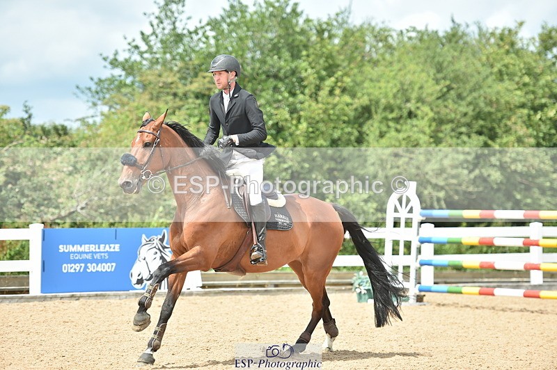 230723A-132502-12055 - Cls 24, 1 Star Gold 1.30m