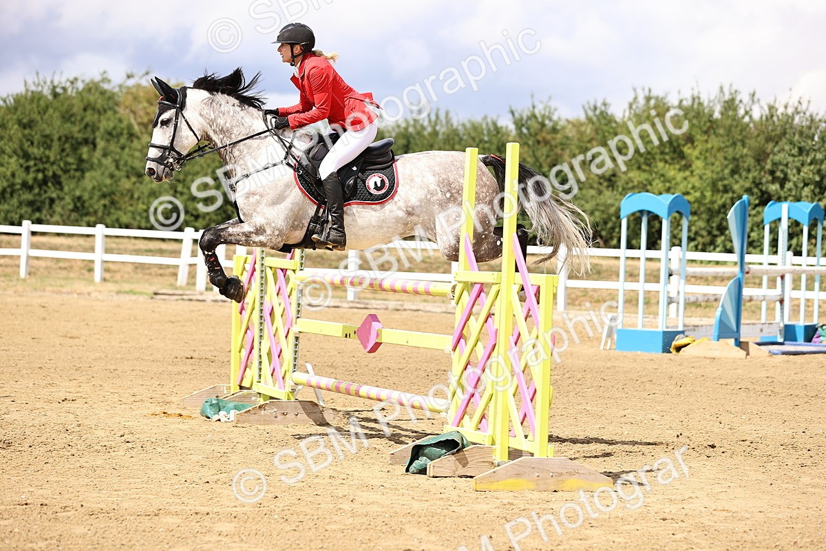 SBM_026718 - Class 13 - Senior Newcomers - 1.10m