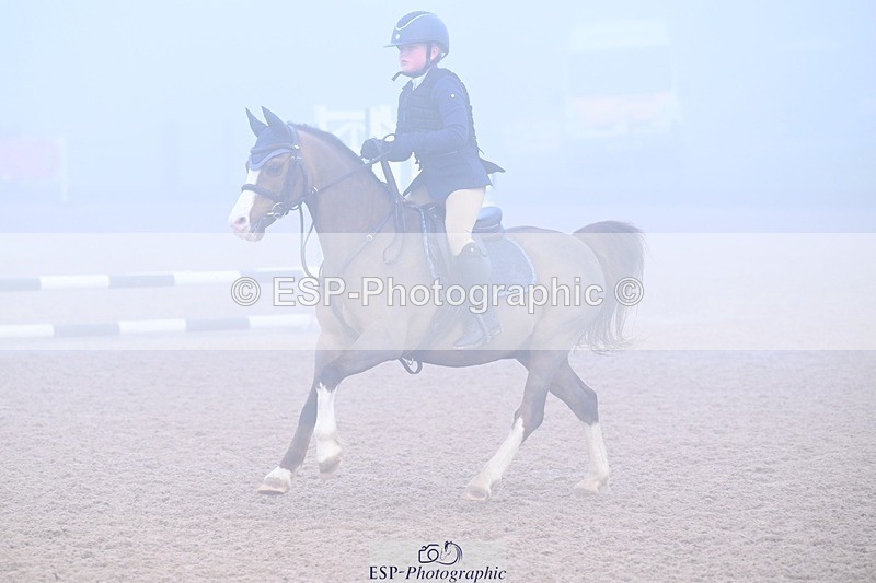 251115-094216-00346 - Cls 19 Clear Round 40cm