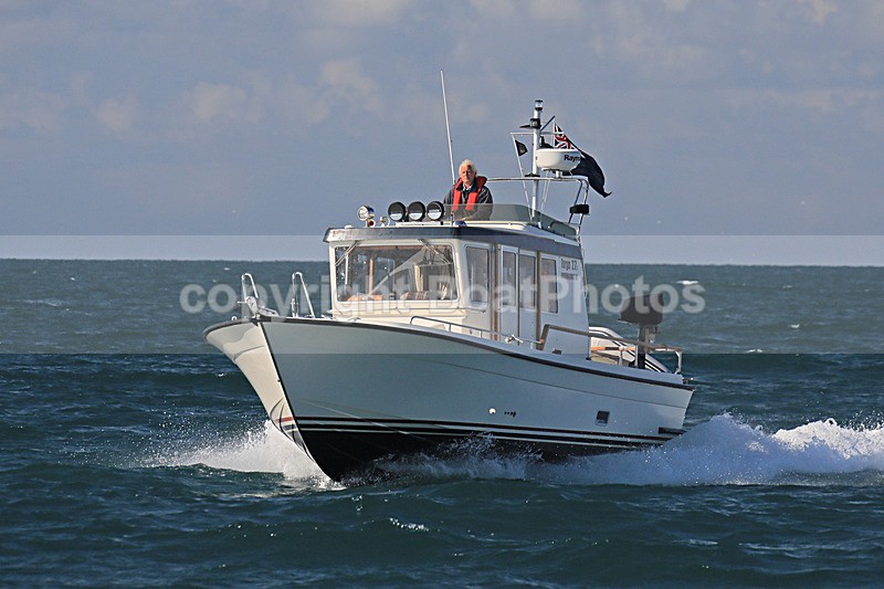 170831 ABERRATION - TARGA 27 1Y3A7829 - Motorboats - Hardtop