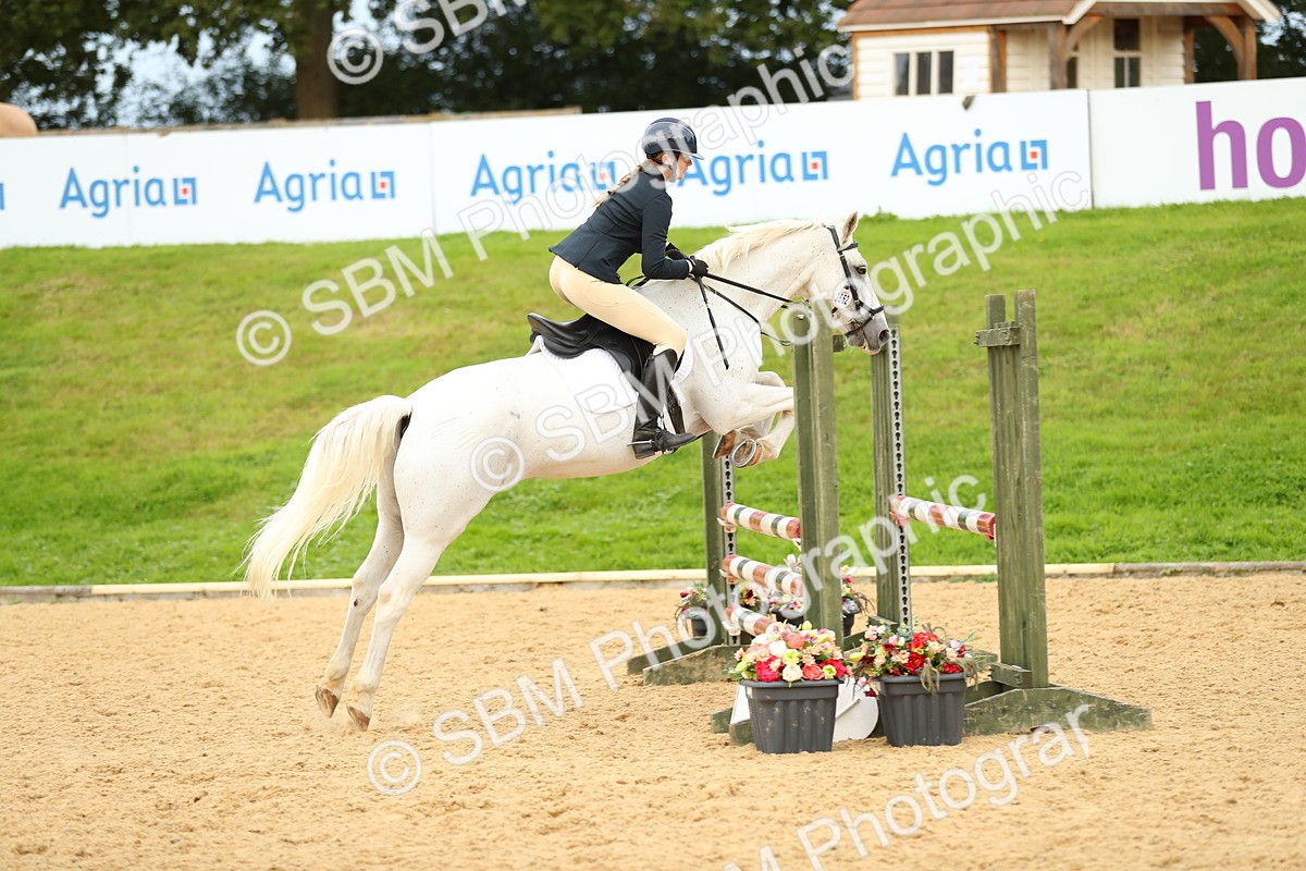 SBM_76103 - J19 - Junior 90cm Supreme Championship