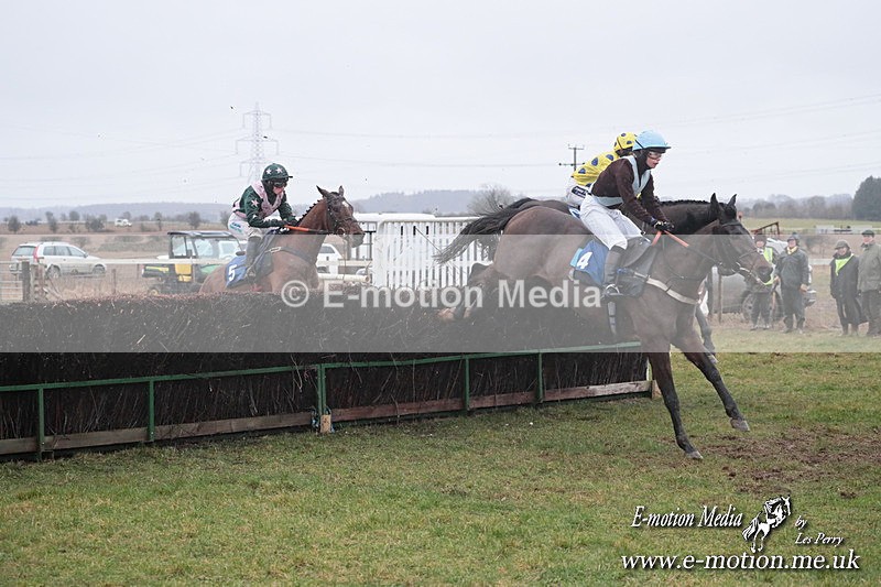 PtP 260125 747 - Cocklebarrow Point-to-Point racing with the Heythrop Hunt 26/01/25