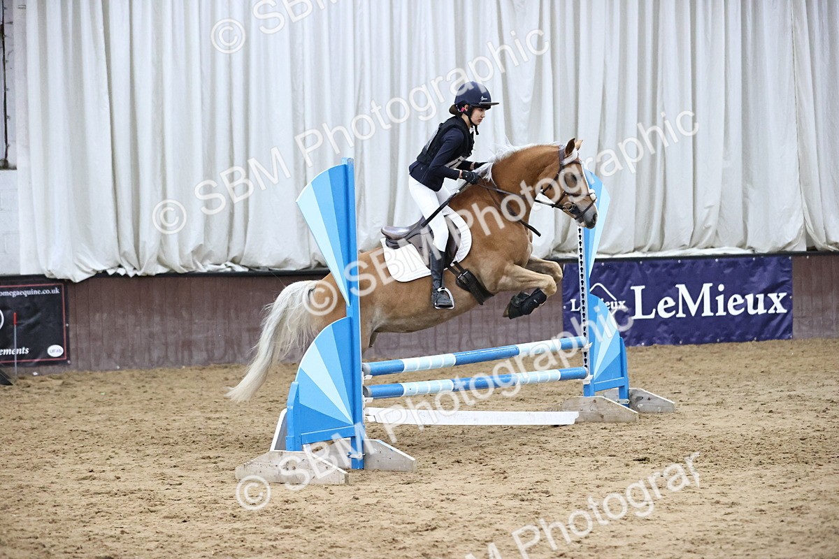 SBM_001862 - Class 5 - Henlow Veterinary Hospital 70cm