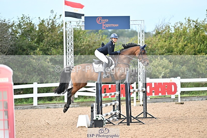 241004A-140557-02456 - Fri 11 1.10m amateur Quals