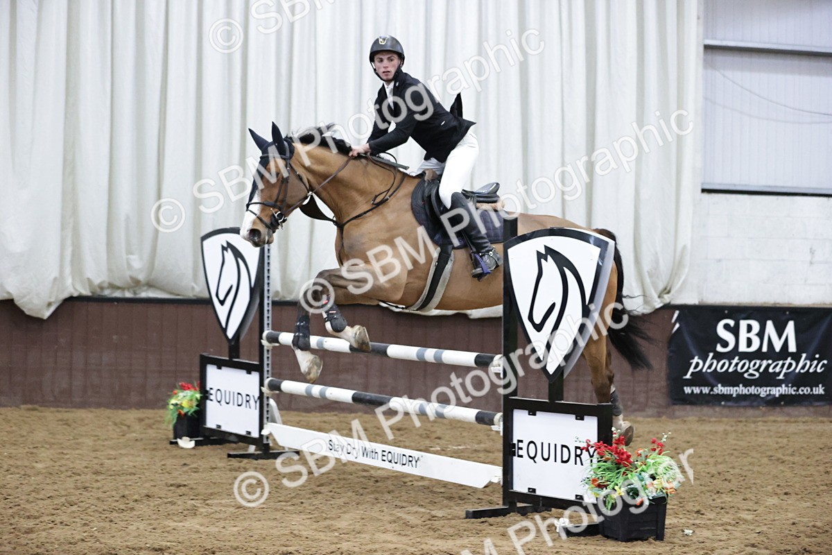 SBM_000887 - Class 3 - Nupafeed Supplements Senior Discovery/ 1m Open