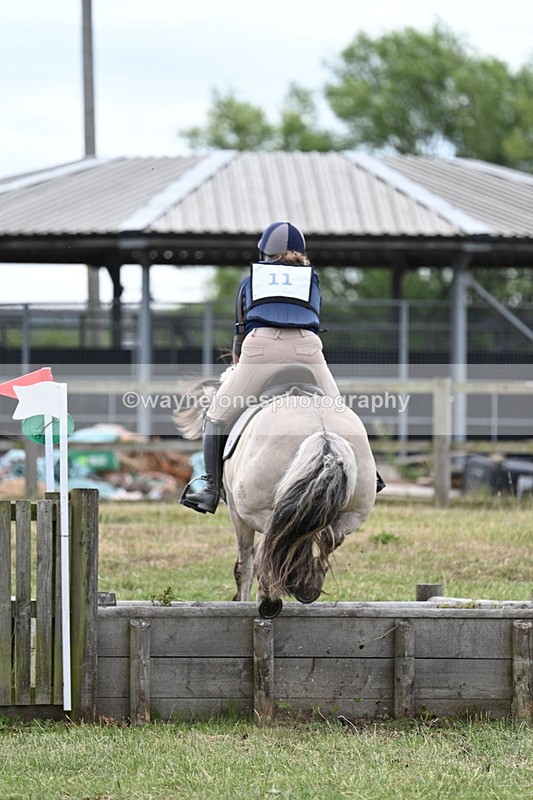 WJ7_4786 - 60cm XC Time 09:58 to 10:16