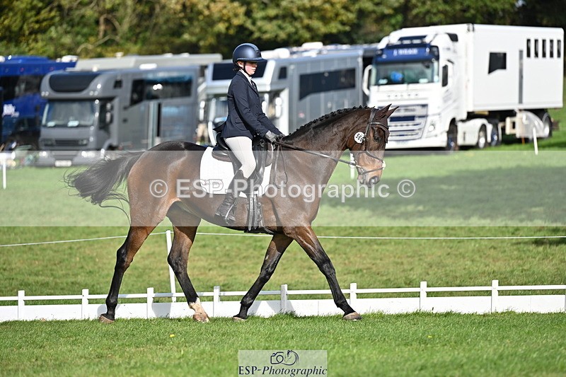 251024A-114758-09770 - G-566-Charlotte.Smith