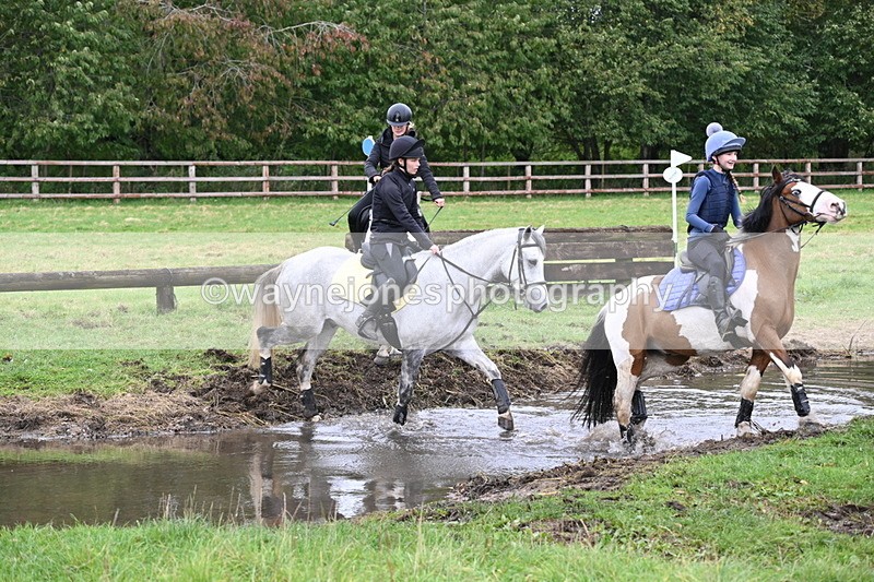 WJ6_6169 - Time at Photographer 12:41 to 13:05